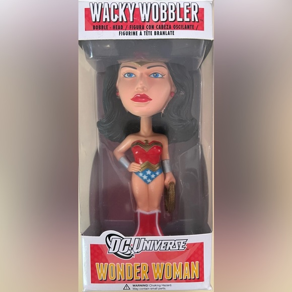 👩Wacky Wobbler Wonder Woman 👩 - Picture 1 of 3